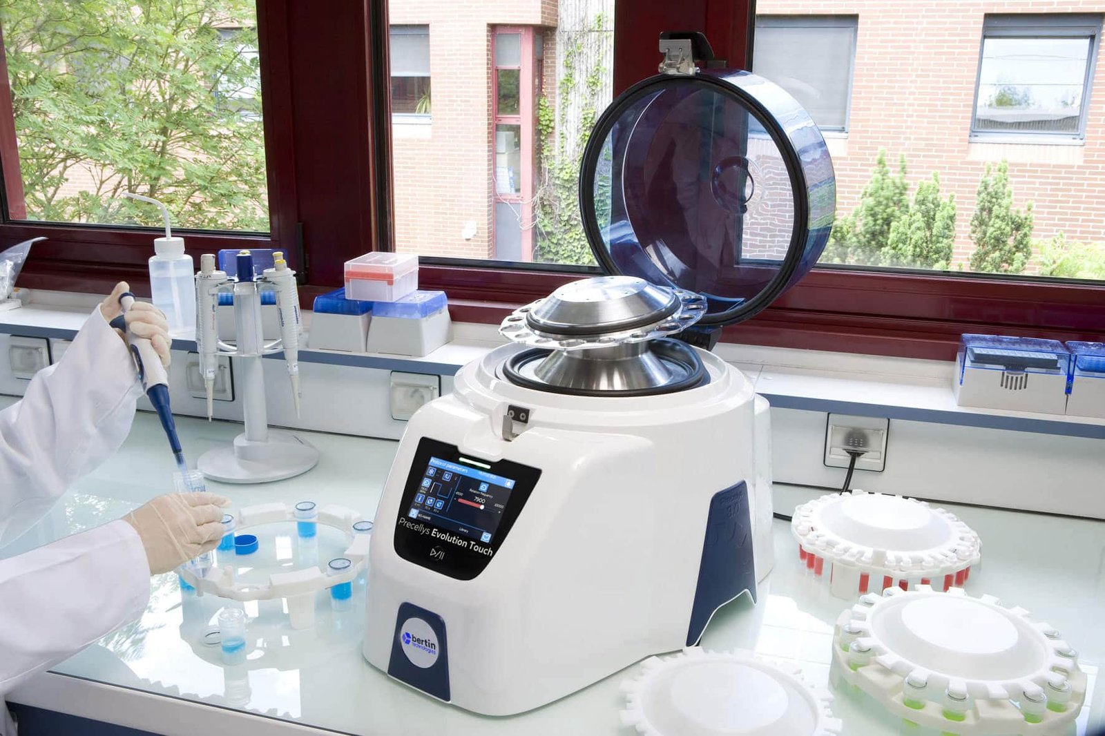 Precellys-Evolution-sample-preparation-in-your-lab